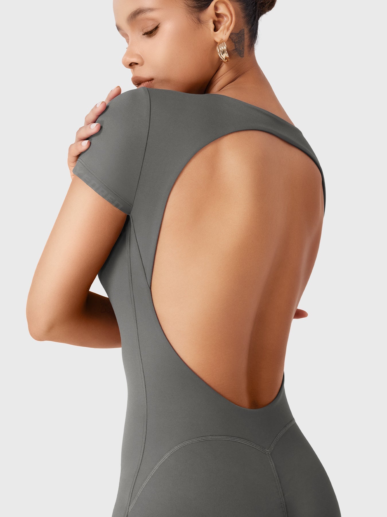Yeoreo Xylia Open Back Romper