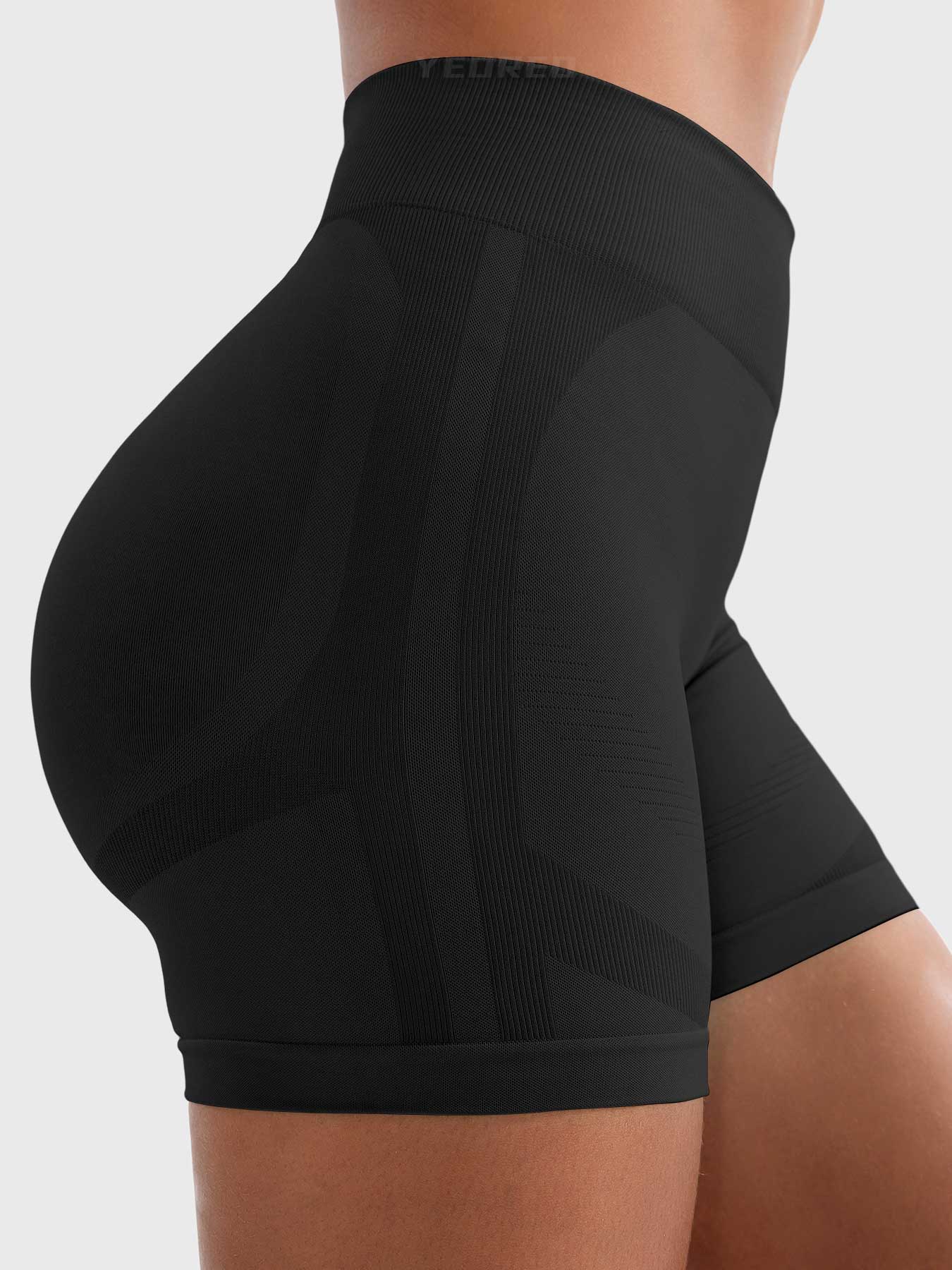 Yeoreo Lilliean SoftHue™ 4.5" Seamless Shorts