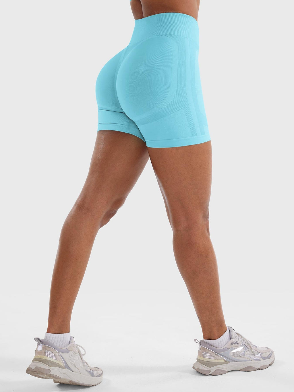Yeoreo Lilliean SoftHue™ 4.5" Seamless Shorts